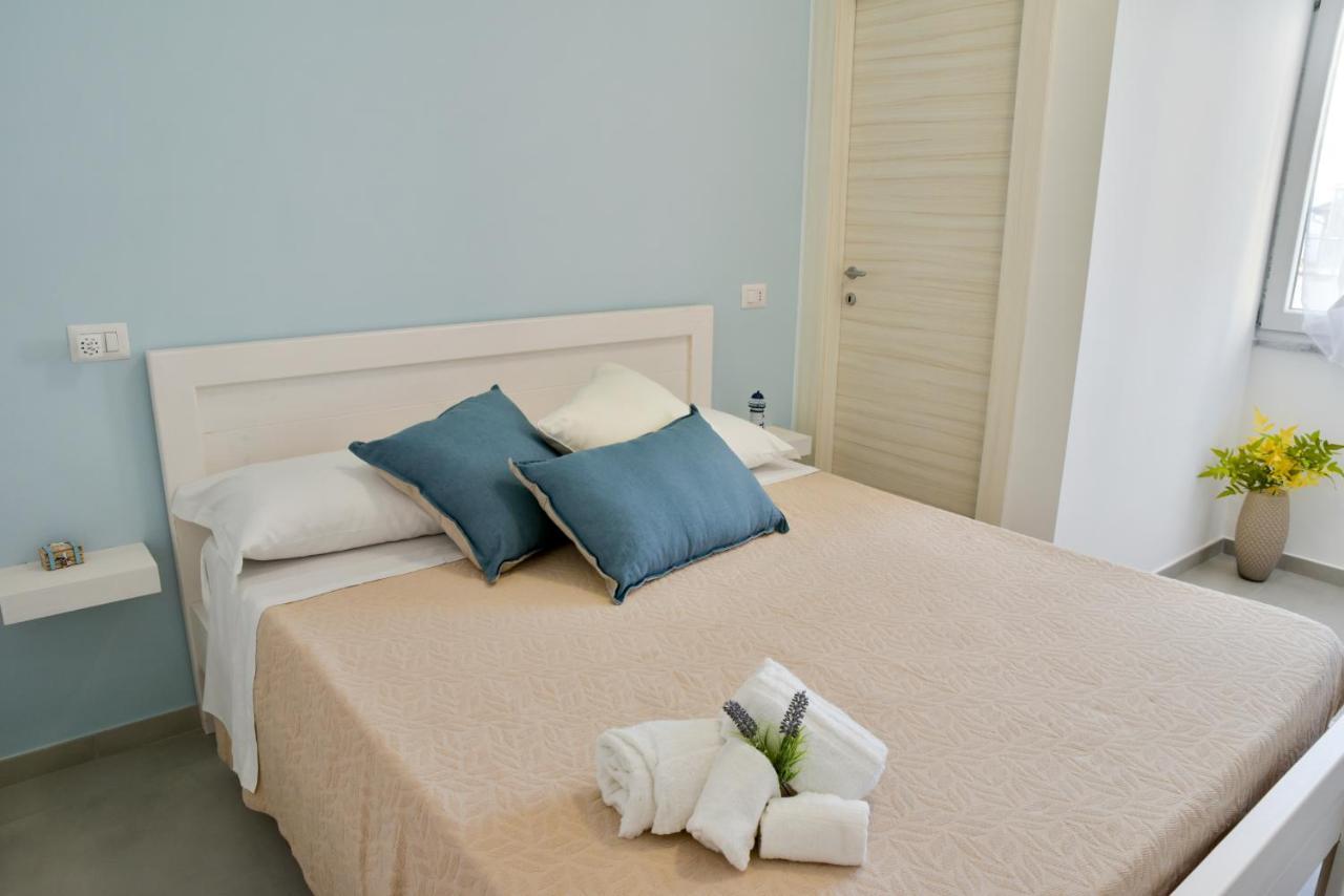 Bed and Breakfast Quasi In Porto Агрополи Экстерьер фото